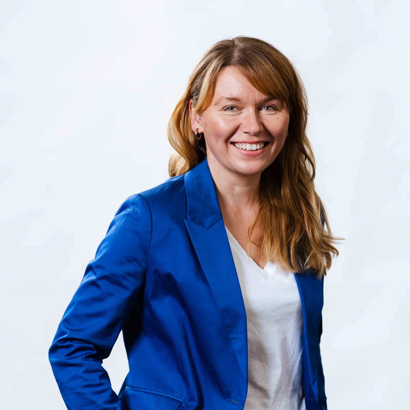 Services-Vice-President-Global-Support-Sabina-Wrobel-Vector.jpg Services-Vice-President-Global-Support-Sabina-Wrobel-Vector.jpg